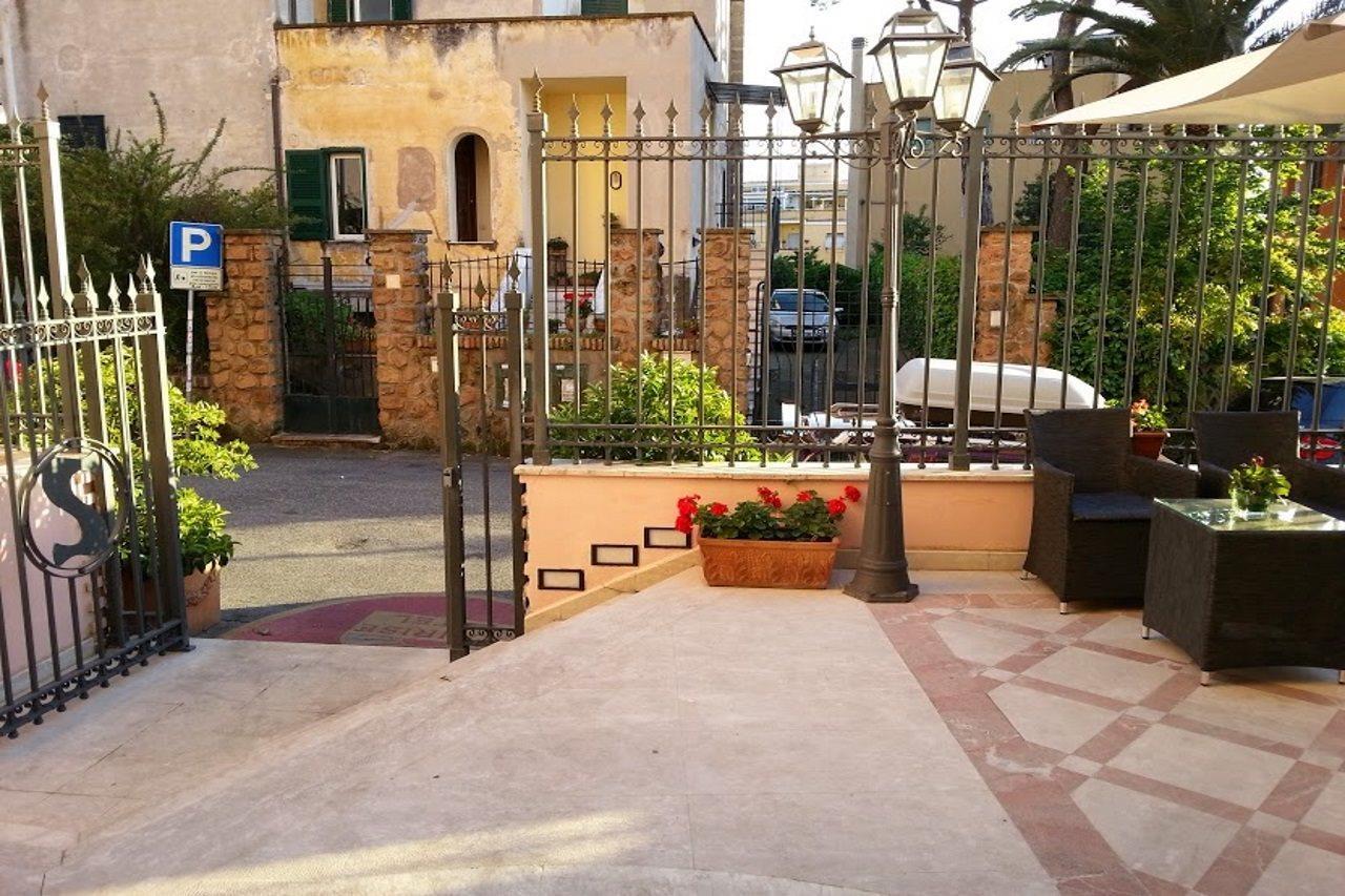 Sunrise Hotel Roma Exterior foto